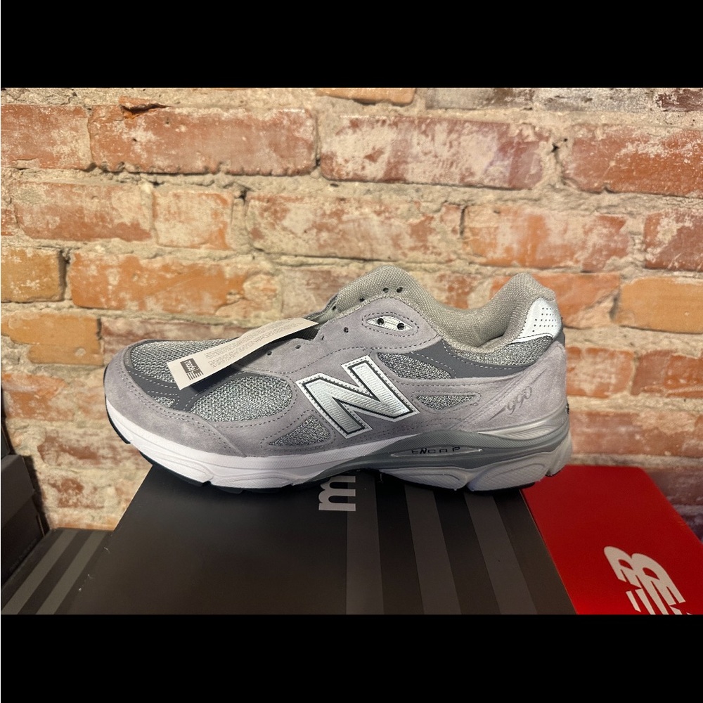 New Balance Men's Grey Running Shoes